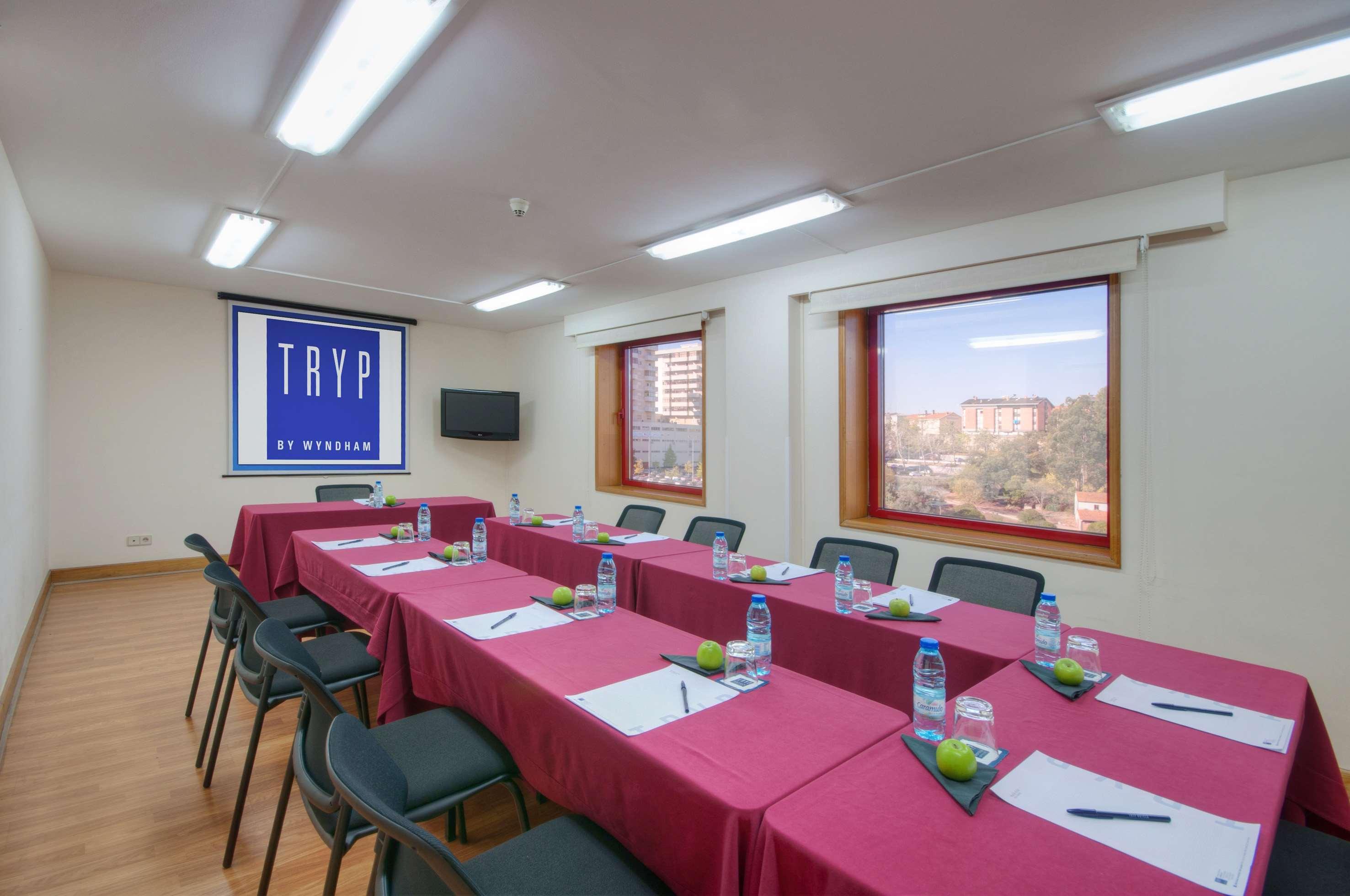 Hotel Coimbra Aeminium, Affiliated By Melia Εξωτερικό φωτογραφία